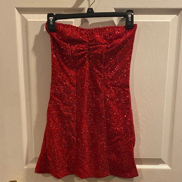 Betty Boop Red Sequin Dress Costume - Picture 1 of 8